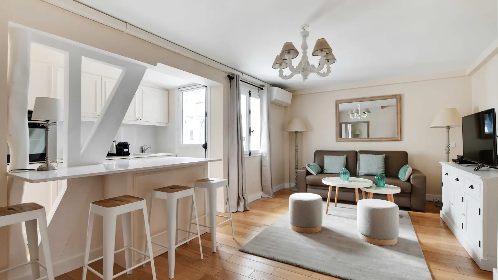 Appartement Rue de Lille à Paris
