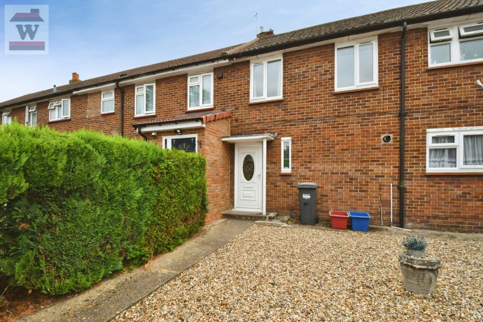 House Ivy Lane in Greater London