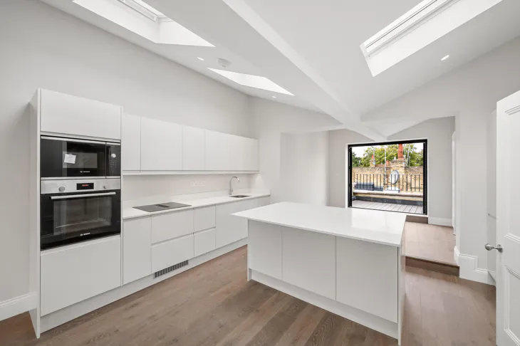 Flat Fulham Road in Greater London