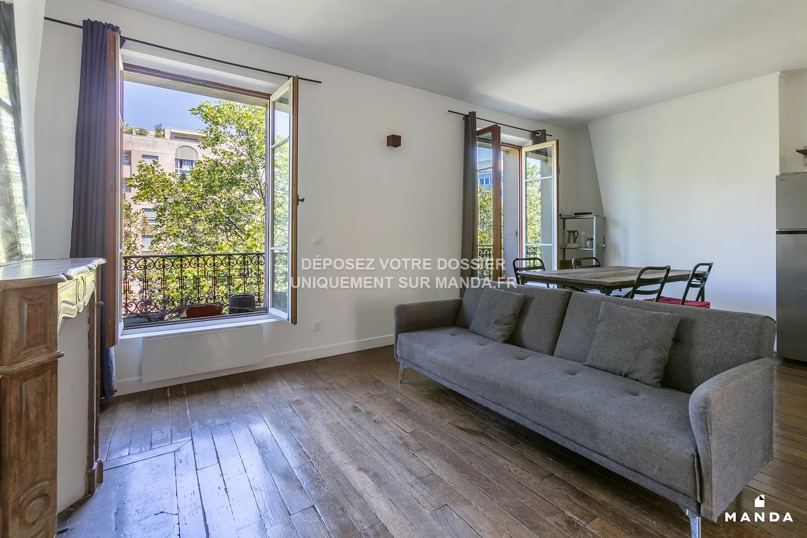 Flat Boulevard de la Villette in Paris