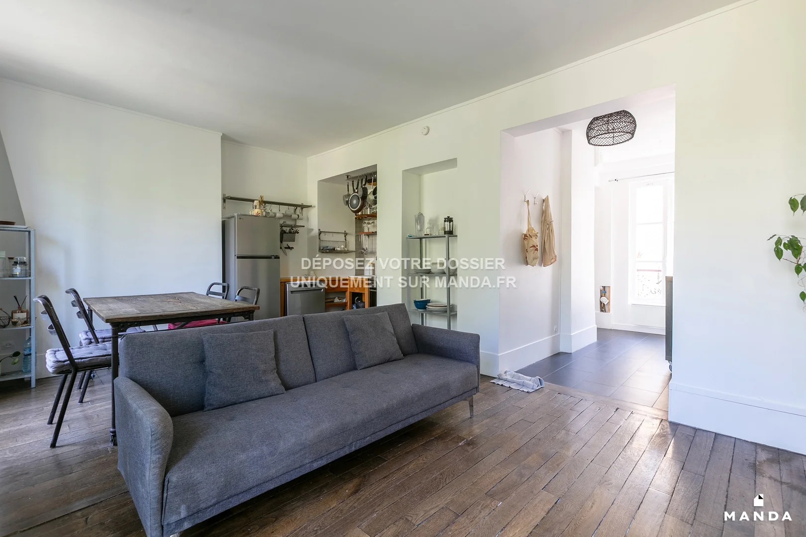 Flat Boulevard de la Villette in Paris