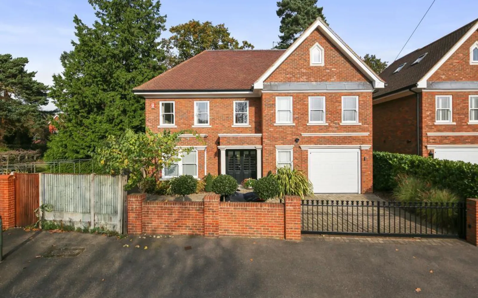 House St. George's Road in Walton on Thames