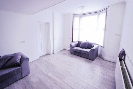 House Boundary Road in Greater London