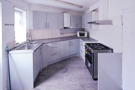 House Boundary Road in Greater London