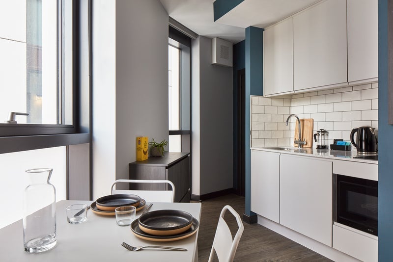 Room Crossharbour Plaza in Greater London