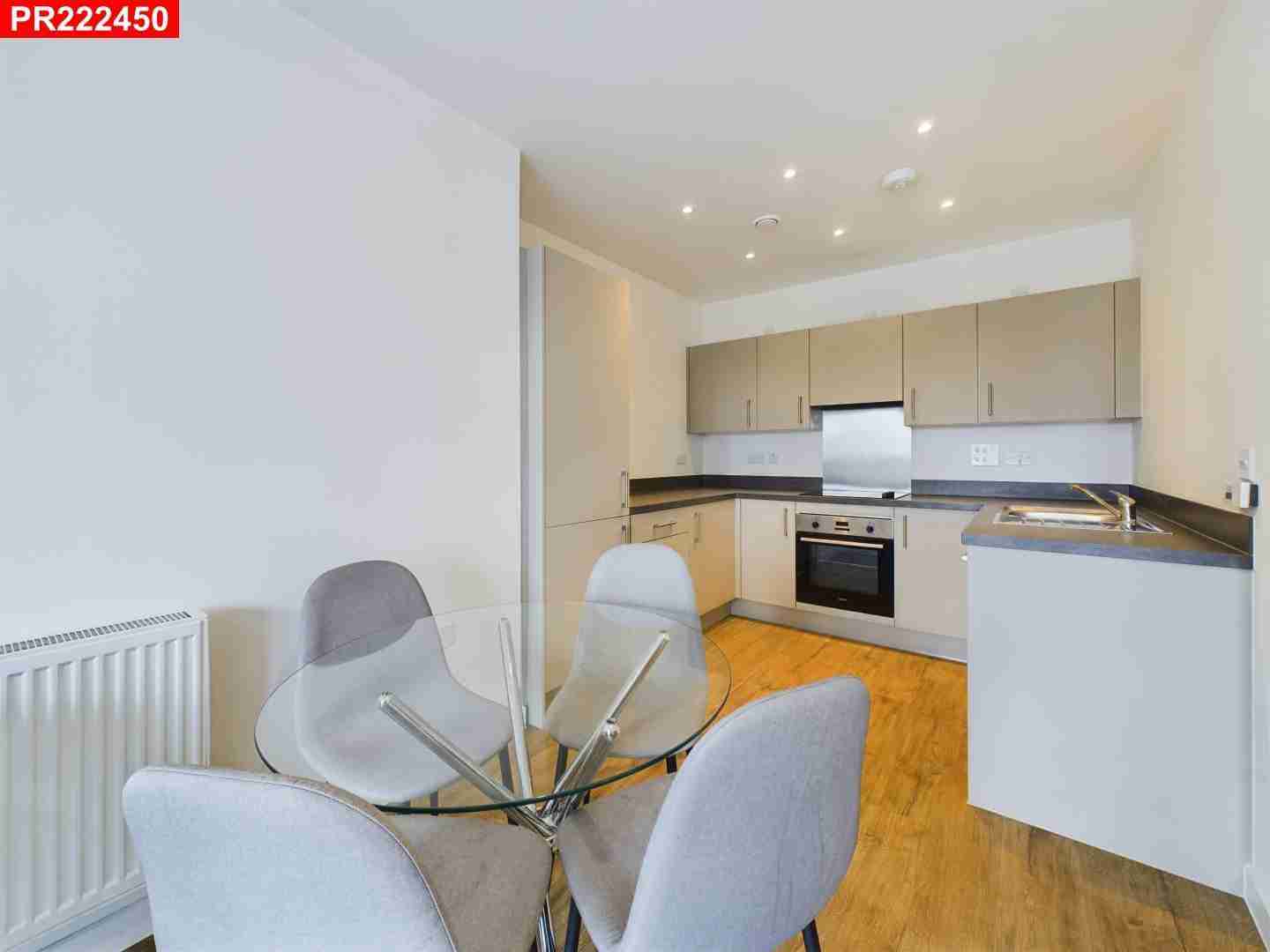 House Thimble Crescent in Greater London