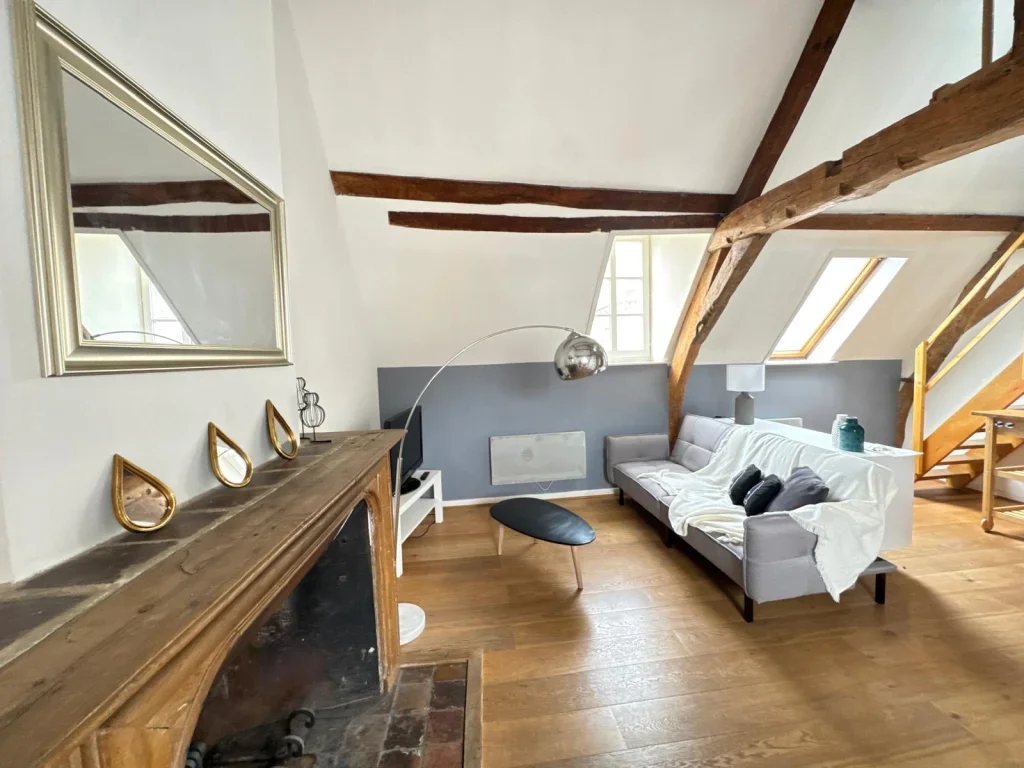 Flat Rue du Lieutenant Colpin in Lille