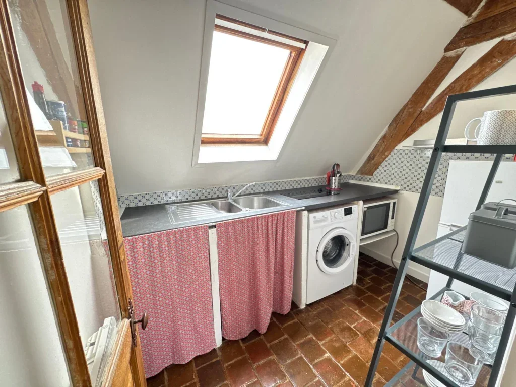 Flat Rue du Lieutenant Colpin in Lille