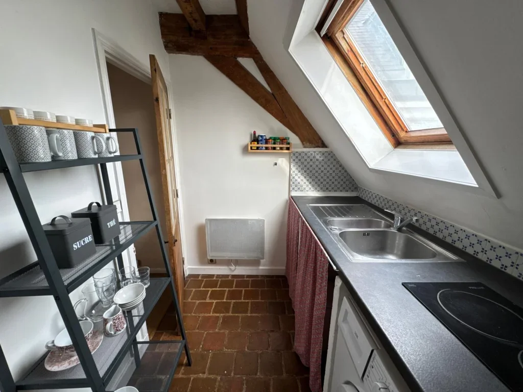Flat Rue du Lieutenant Colpin in Lille