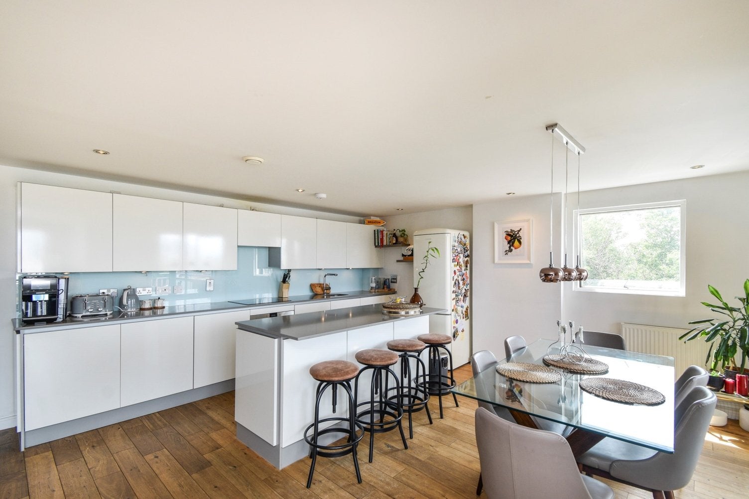 Flat Restell Close in Greater London