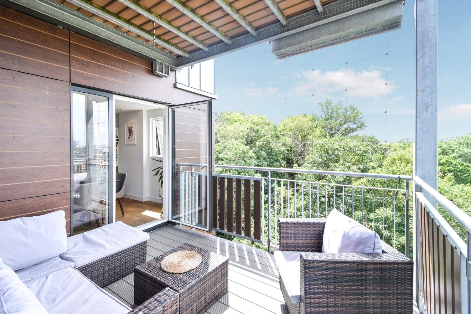 Flat Restell Close in Greater London