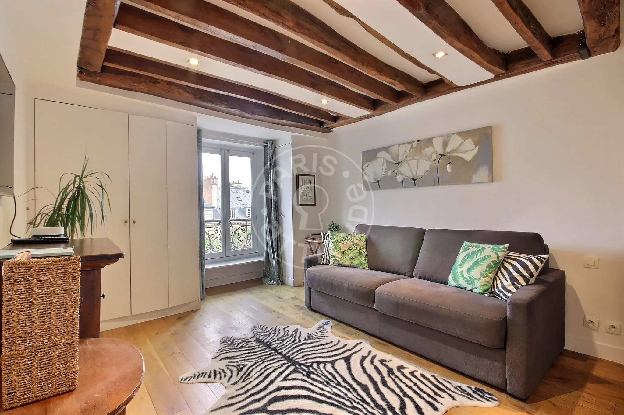 Appartement Rue de Bourgogne à Paris