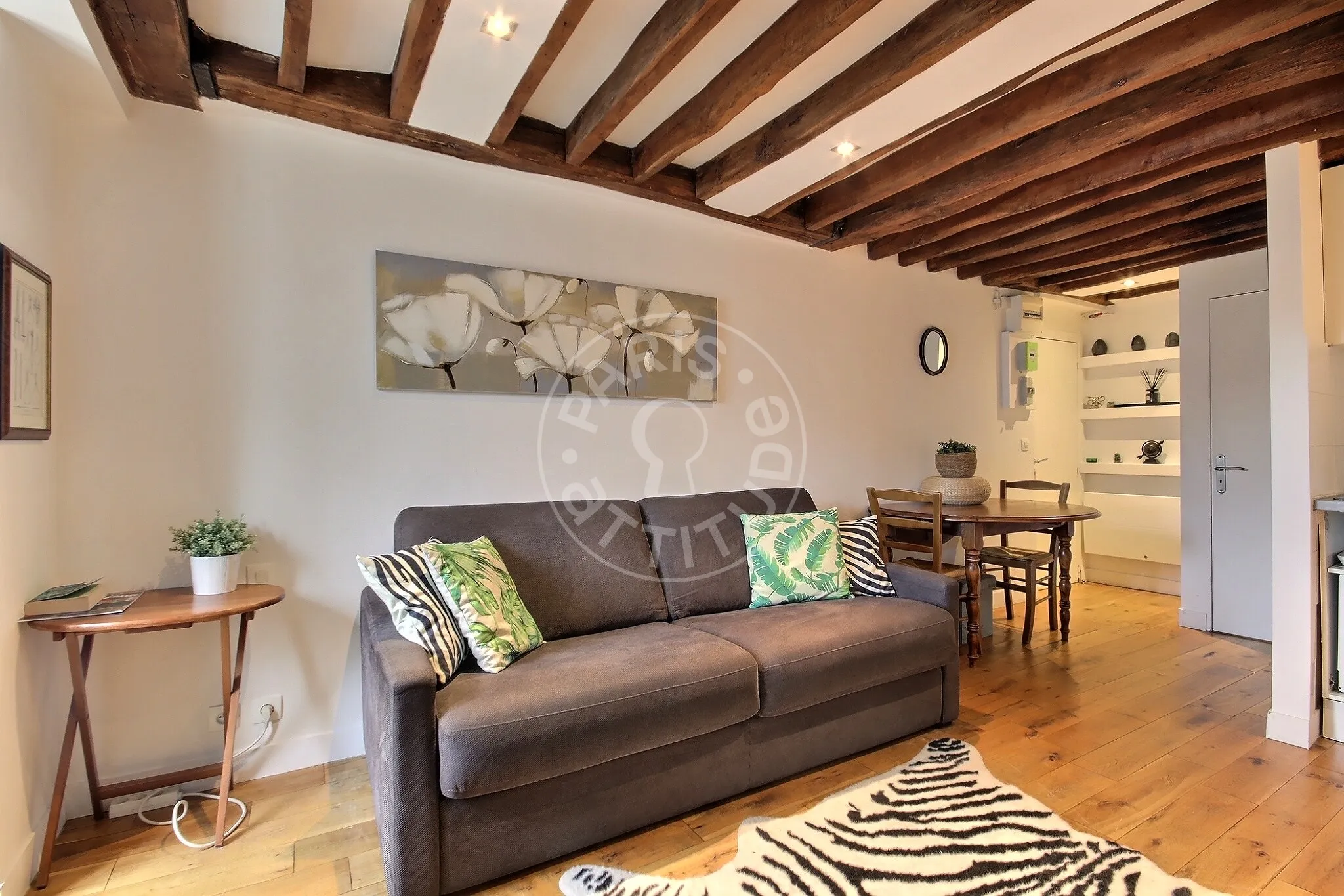 Appartement Rue de Bourgogne à Paris