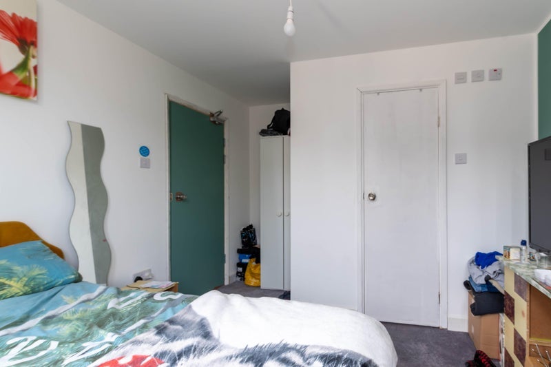 Room Old Tovil Road in Maidstone