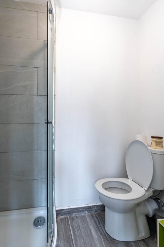 Room Old Tovil Road in Maidstone