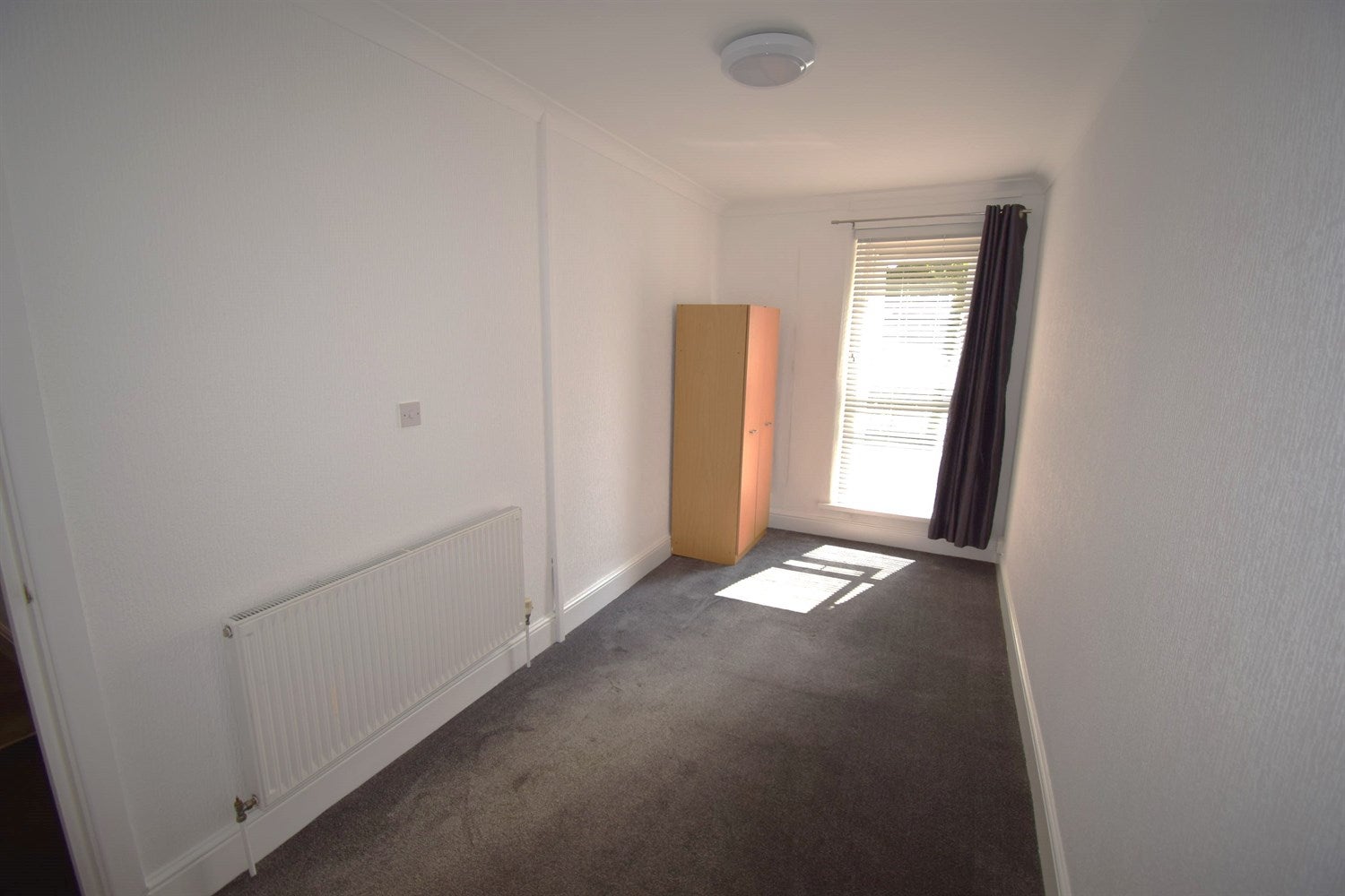 Flat Oakfield Street in Cardiff