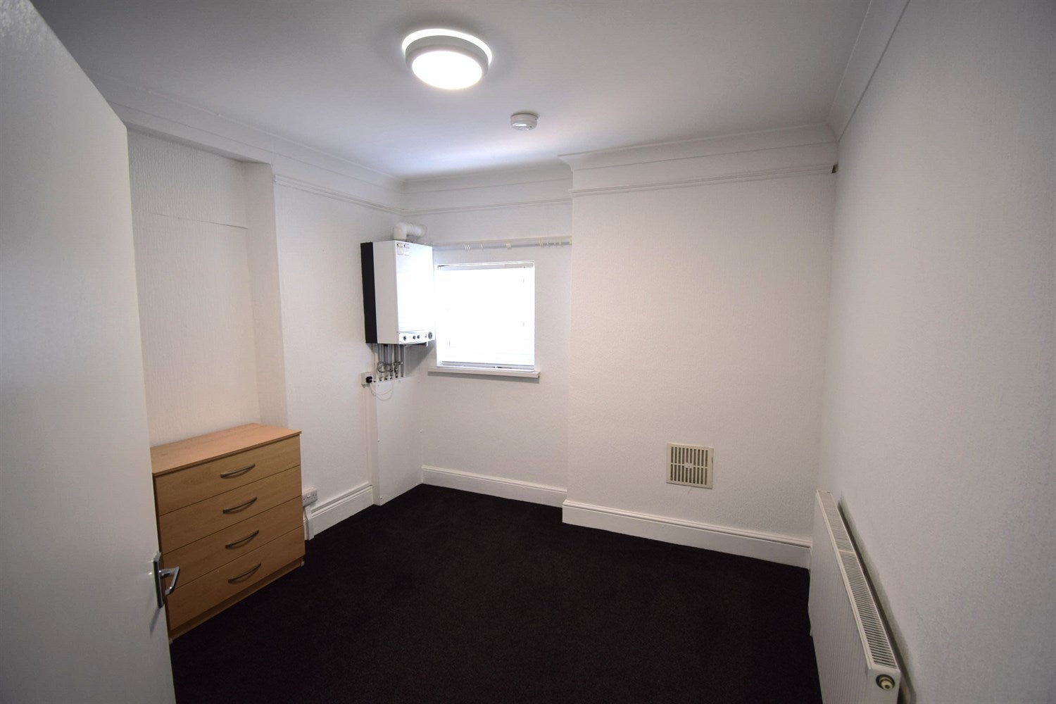 Flat Oakfield Street in Cardiff