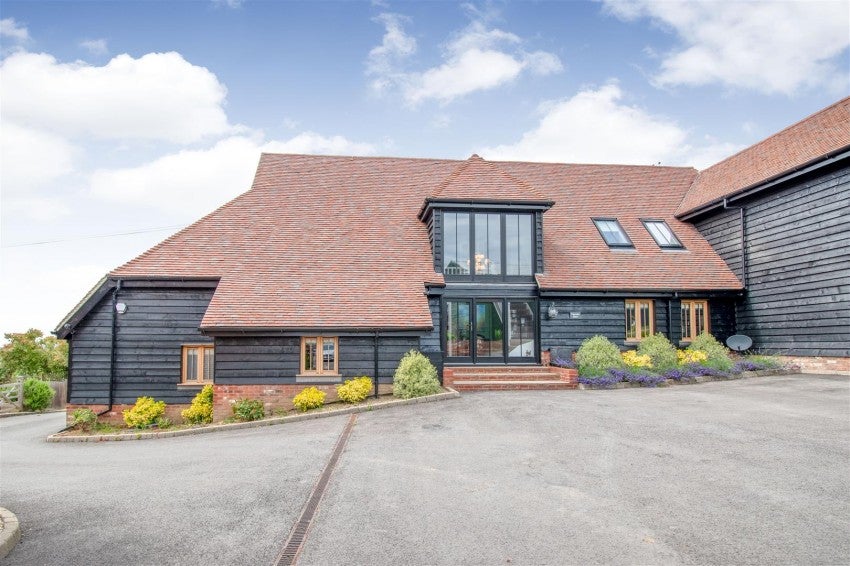House Boyton Court Road in Maidstone
