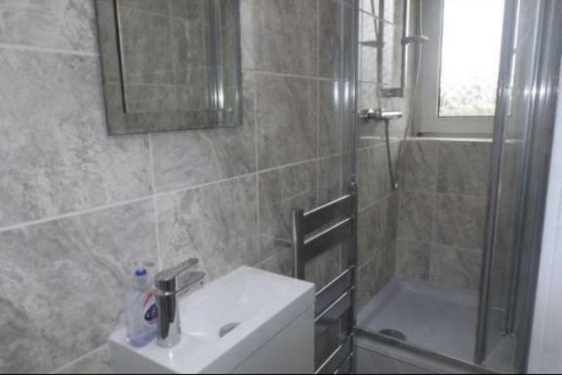 Room Denham Close in Maidenhead
