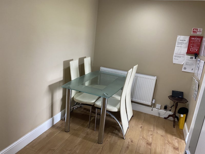 Room Denham Close in Maidenhead