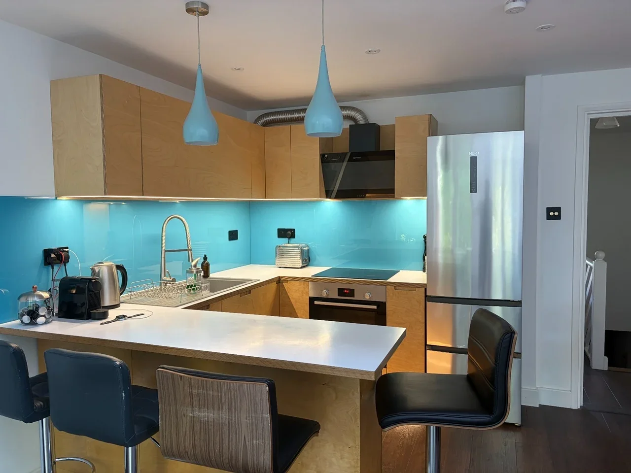Flat Kingsnympton Park Estate in Greater London
