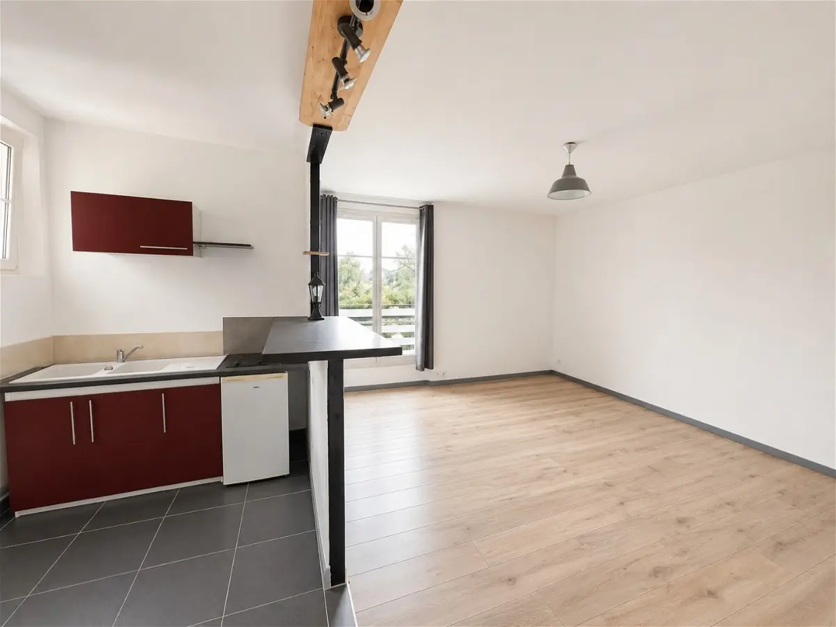 Appartement Rue du Champ de Courses à Rouxmesnil-Bouteilles