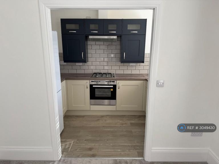 Flat Westbourne Avenue in Newcastle upon Tyne