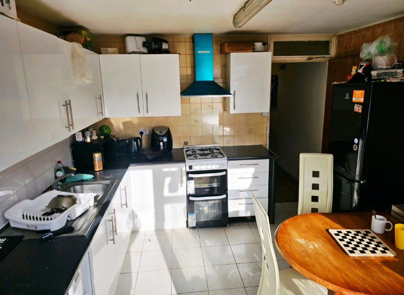 Room Bruce Road in Greater London