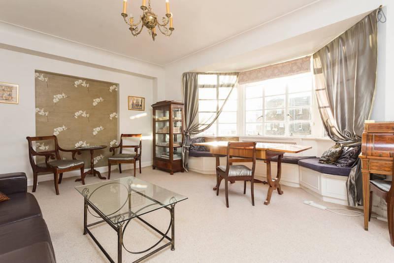 Flat Sloane Street in Greater London