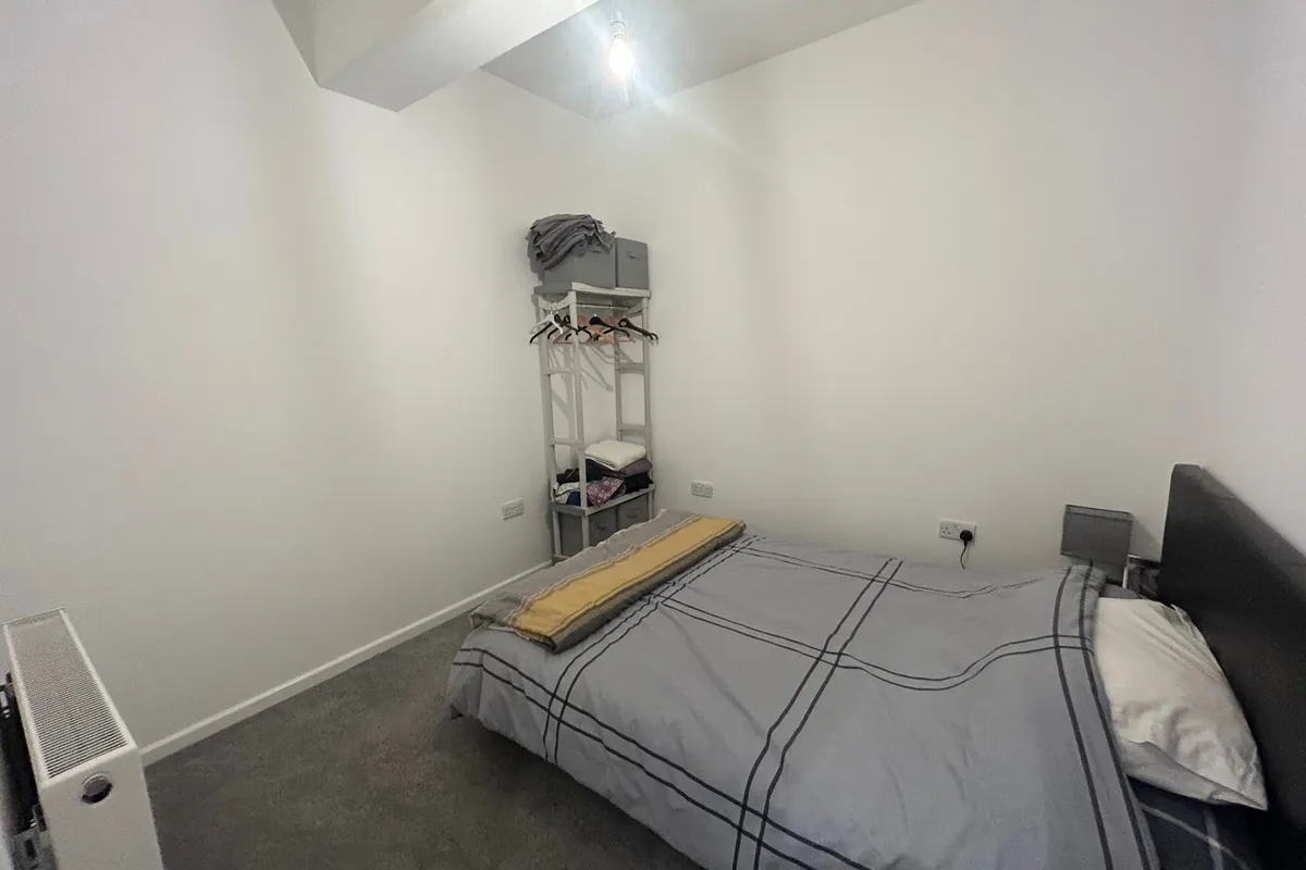 Flat Tickhill Road in Doncaster