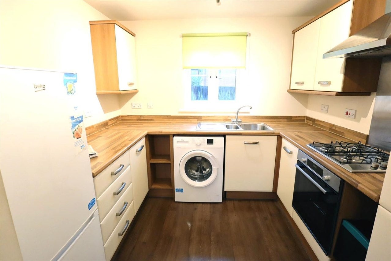Flat John Clare Close in Oakham