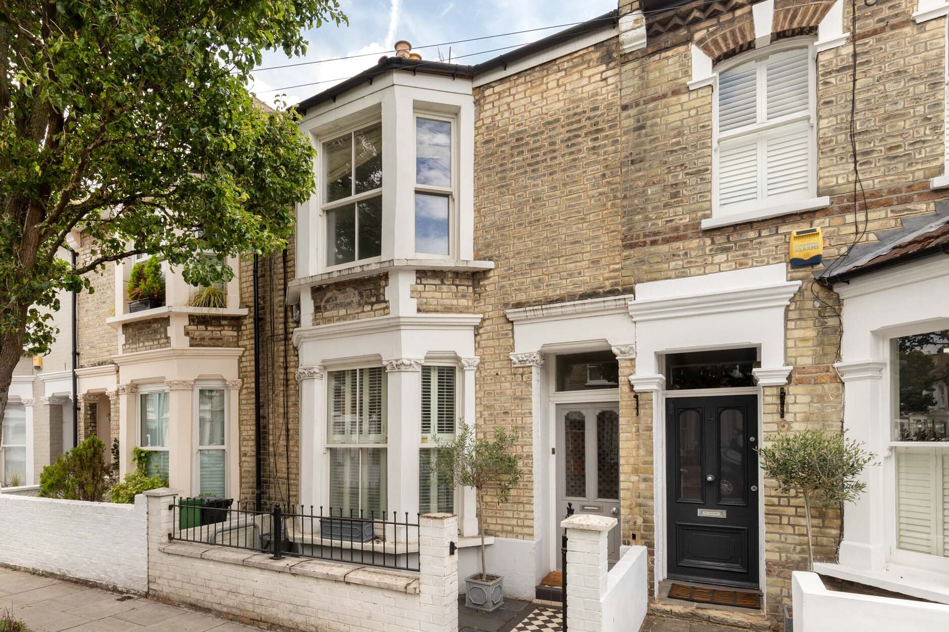 House Cobbold Road in Greater London