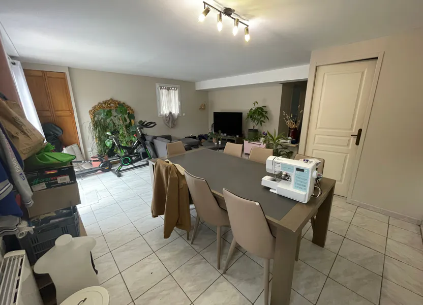 Appartement Chemin du Félin à Bollène