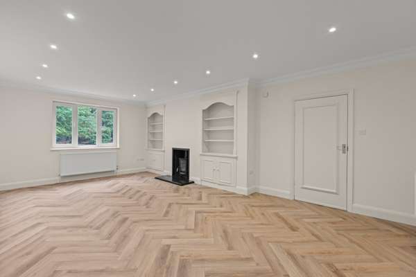 House Swinley Road in Winkfield