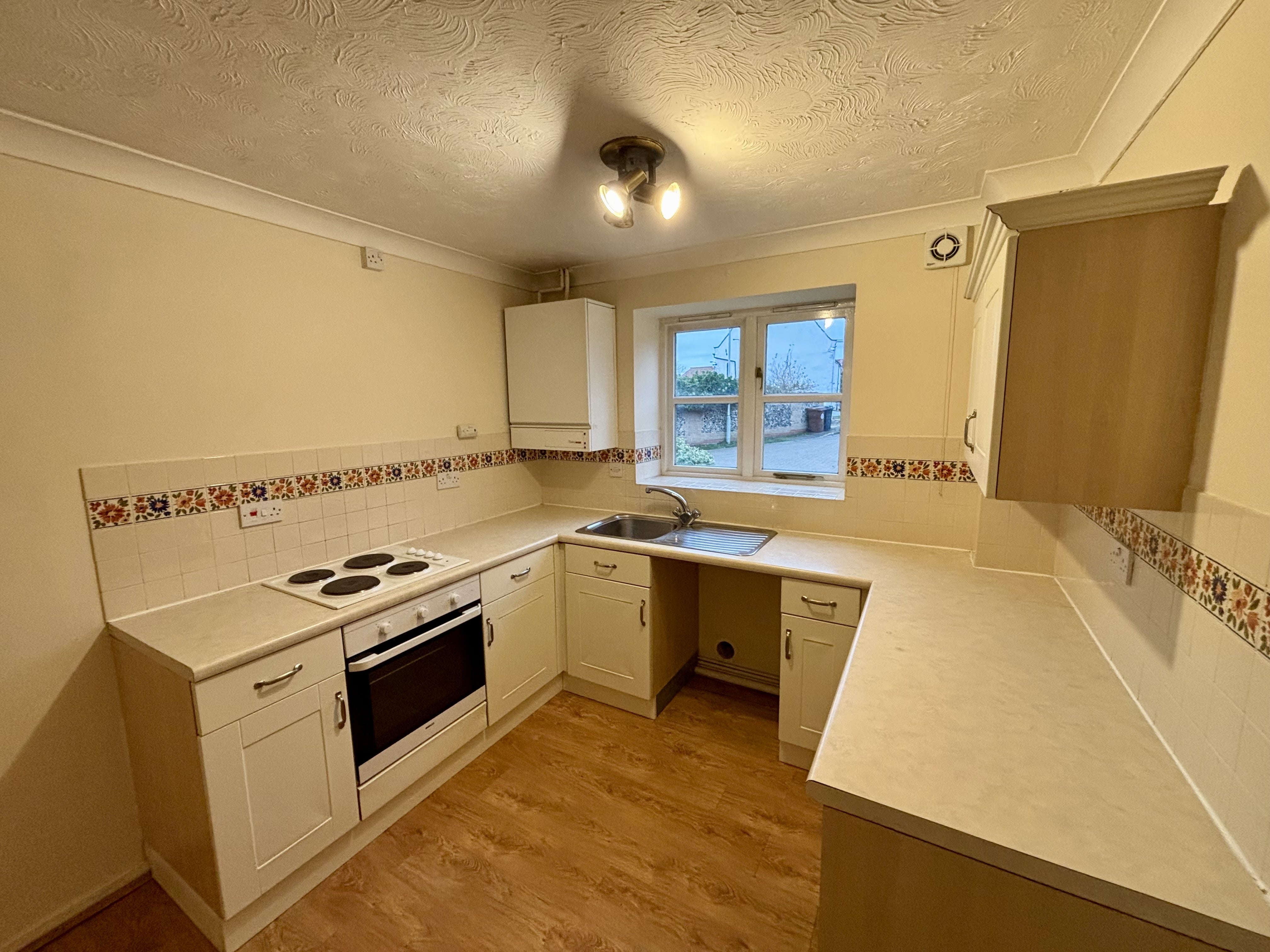 House Brewers Close in West Suffolk