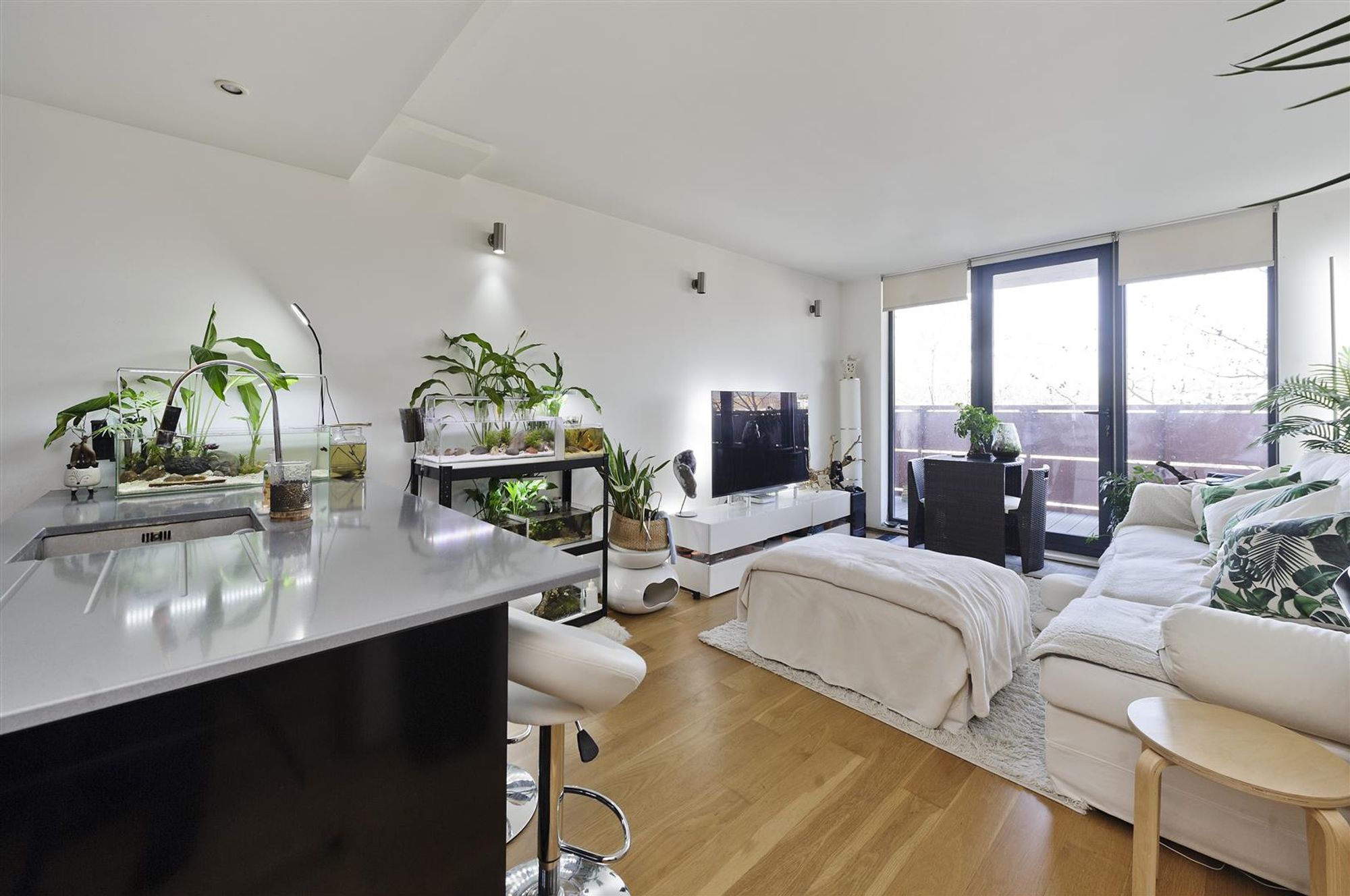 Flat Fellows Road in Greater London