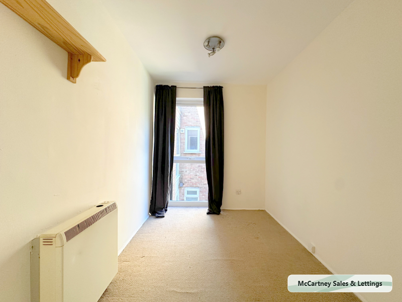 Flat Cornflower Drive in Chelmsford