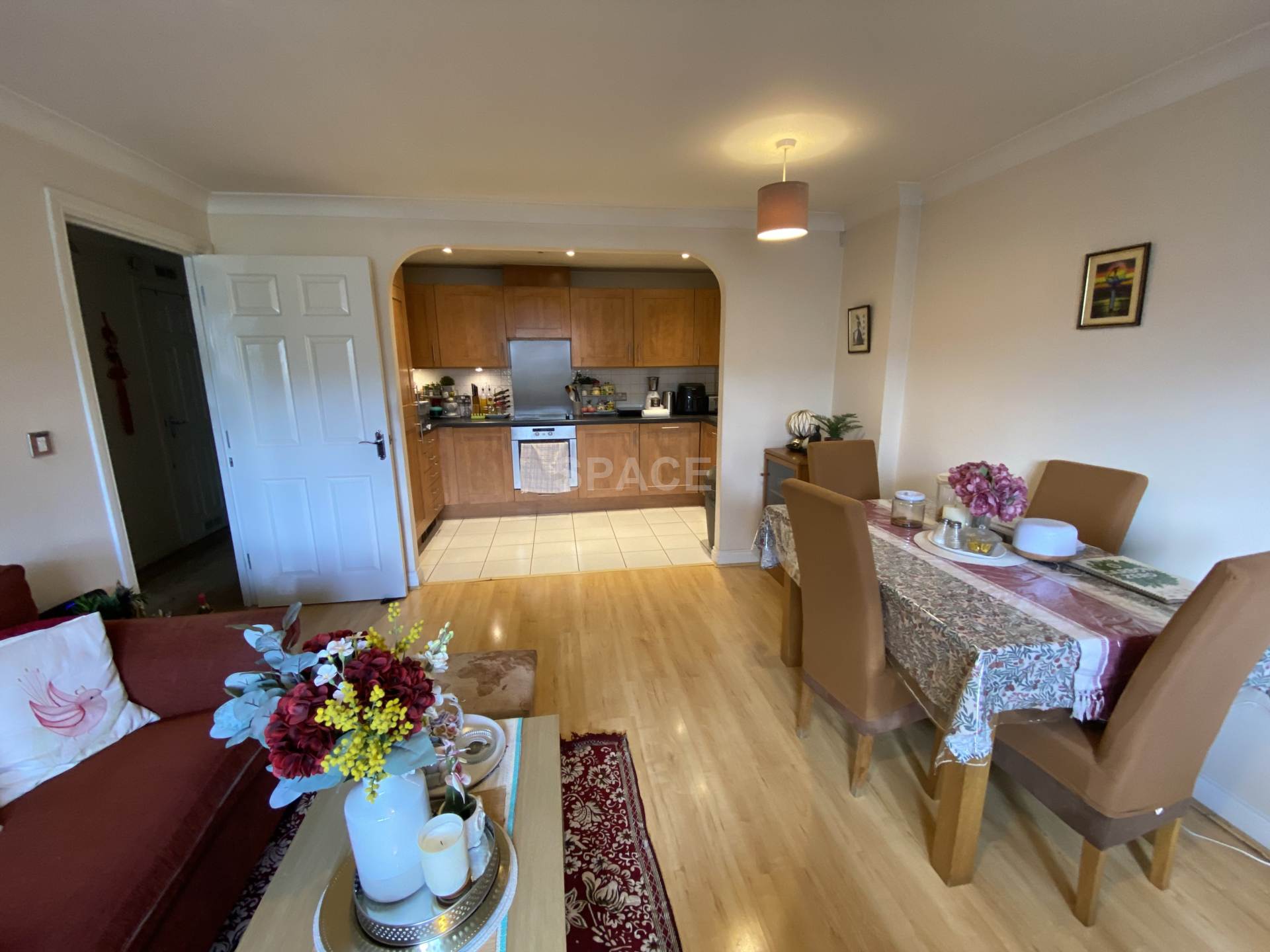 Flat Blakes Quay in Reading