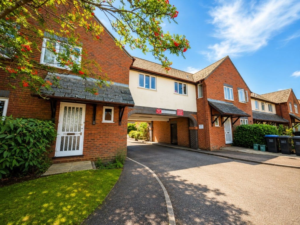 Flat Cotton Field in Welwyn Hatfield