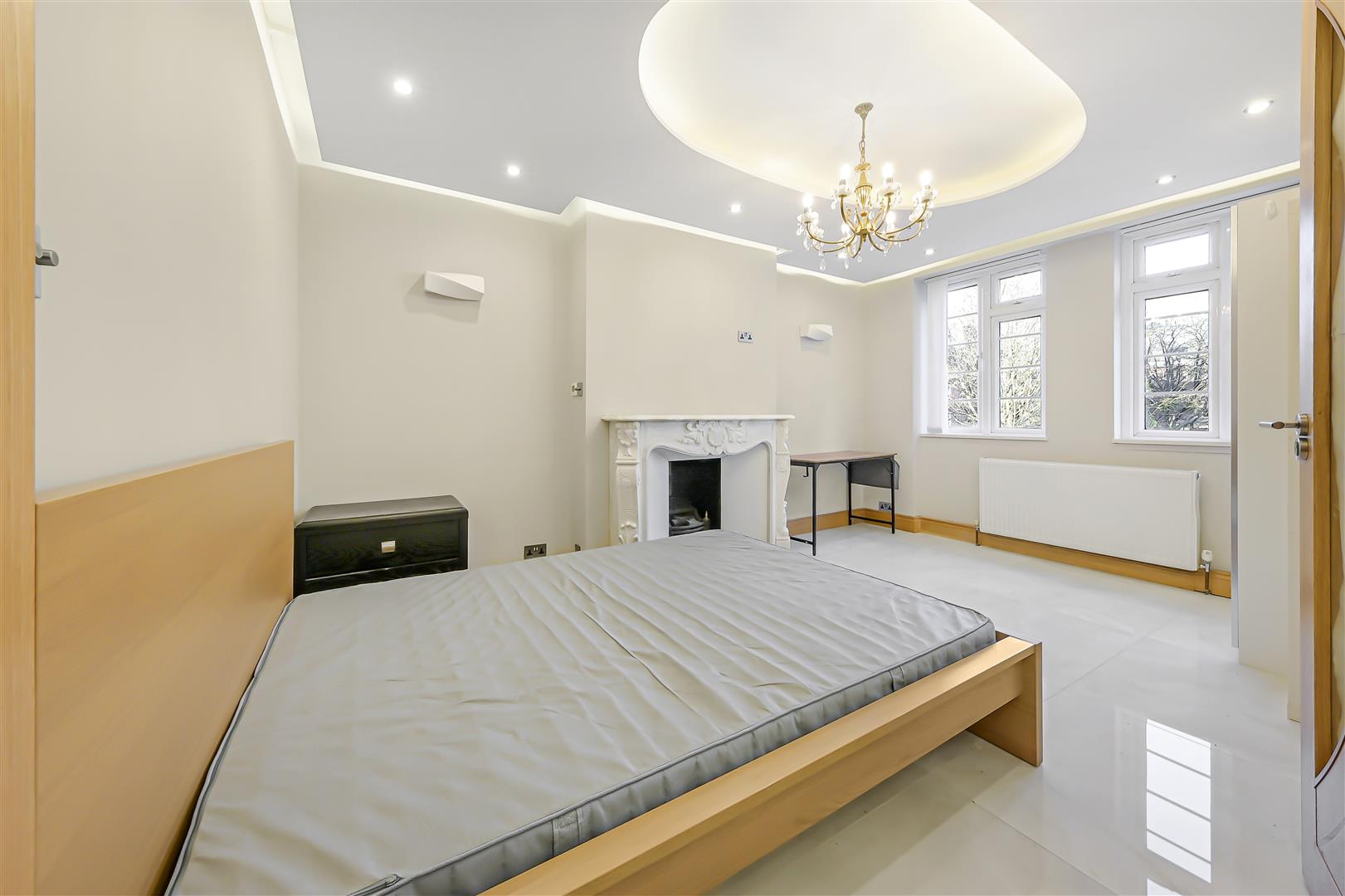 Flat Wellington Place in City of Westminster