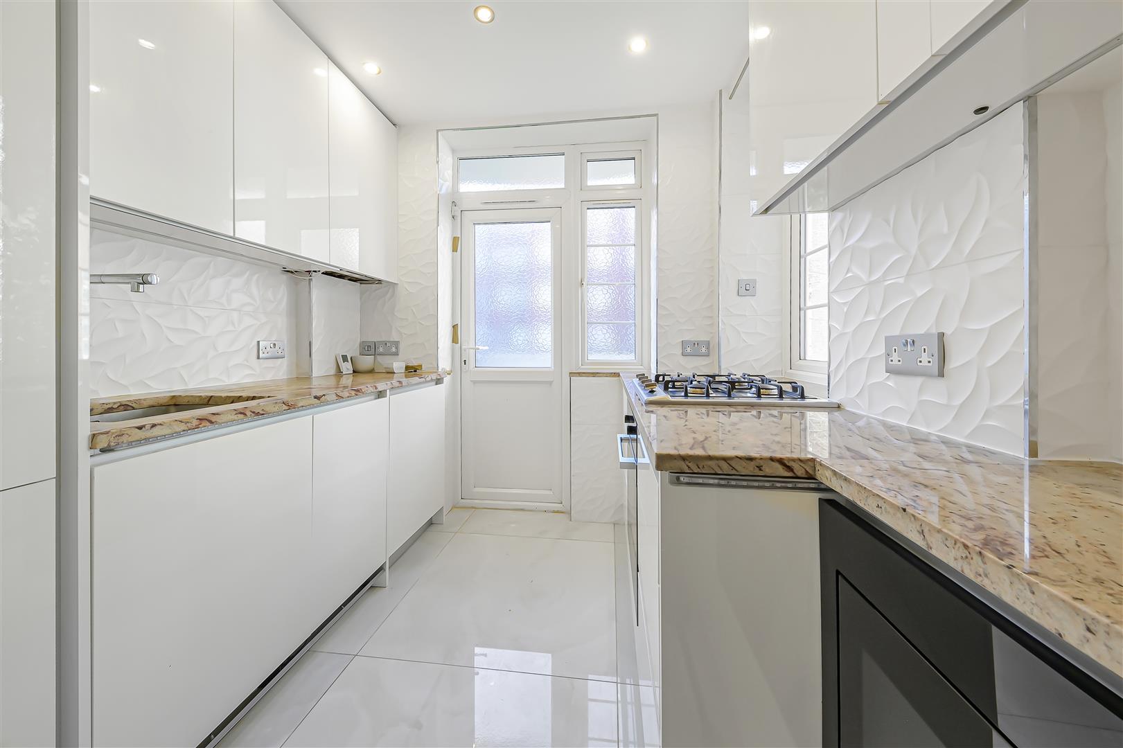 Flat Wellington Place in City of Westminster