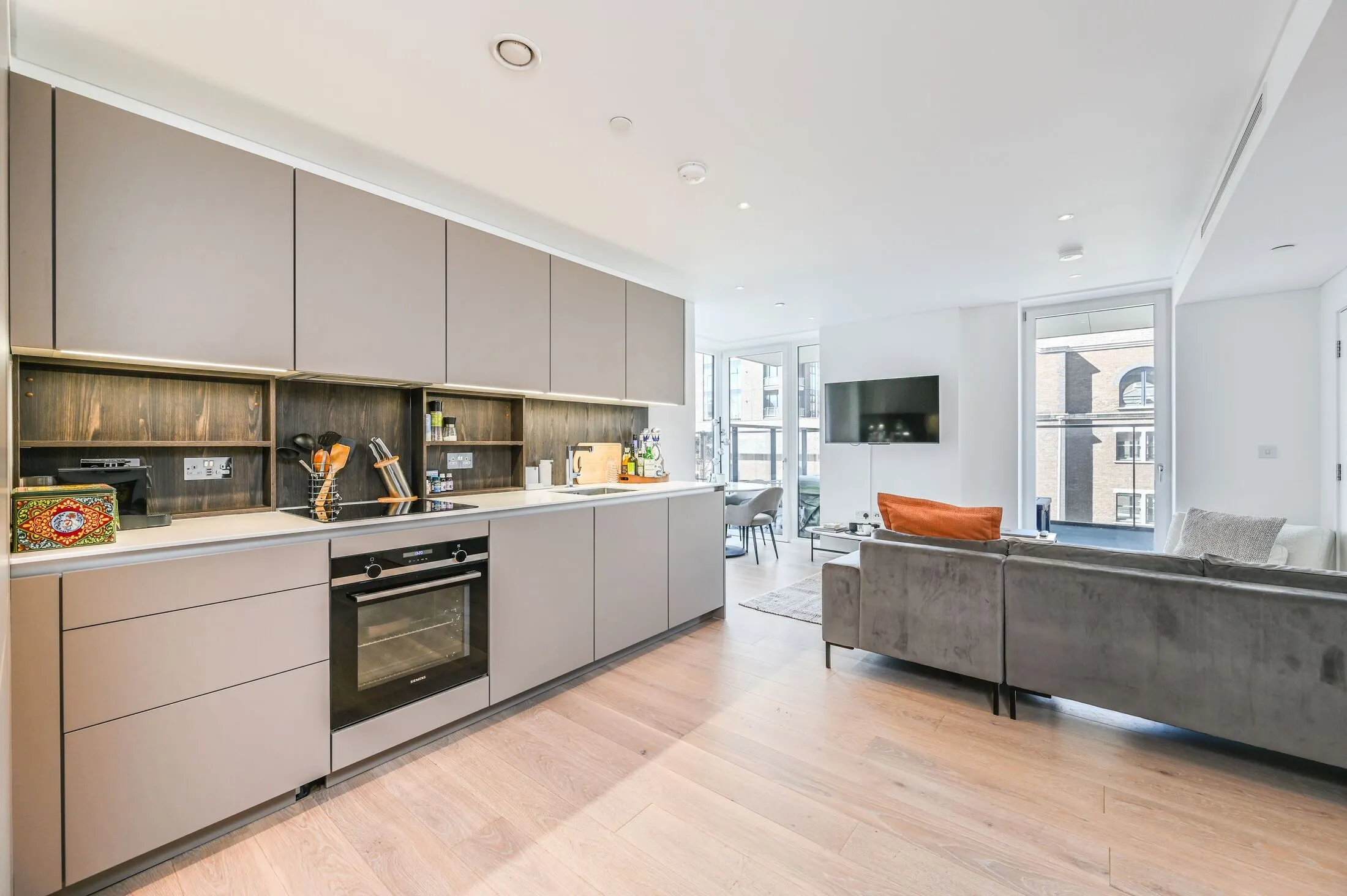 Flat York Place in Greater London