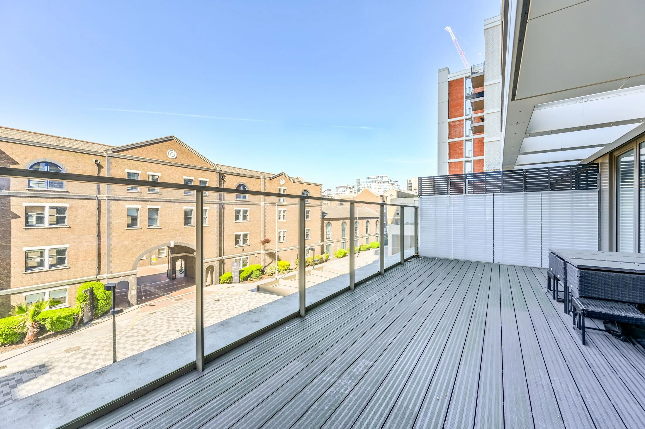 Flat York Place in Greater London