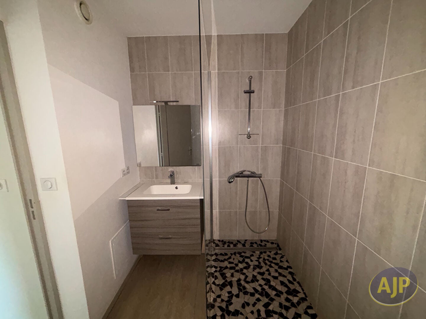 Appartement Rue Agnès Sorel à Ciran