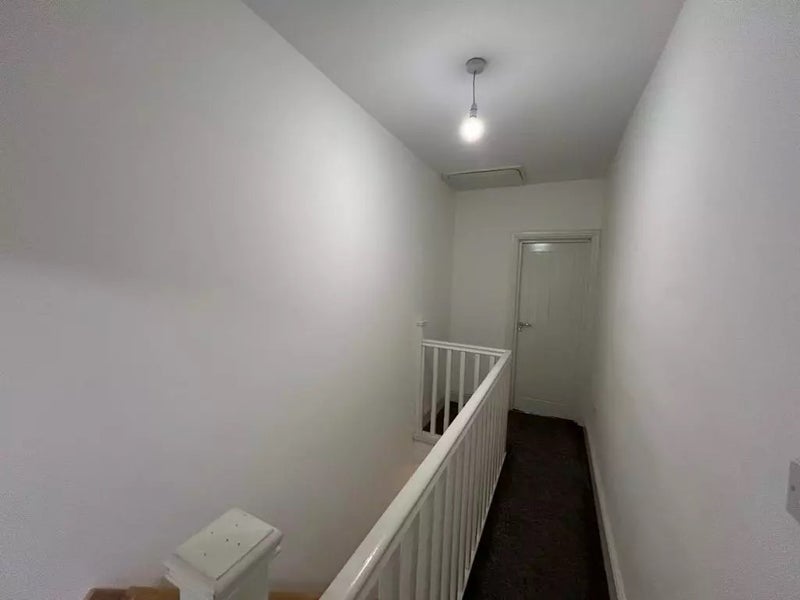 Room Gerald Road in Salford