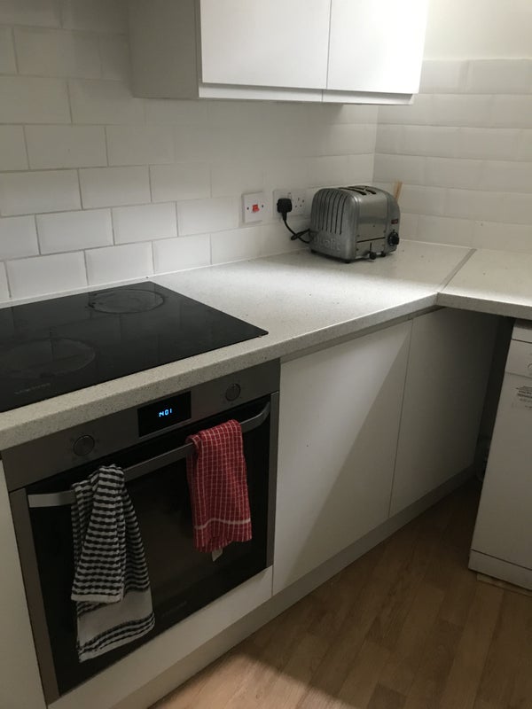 Room Sulgrave Road in Greater London