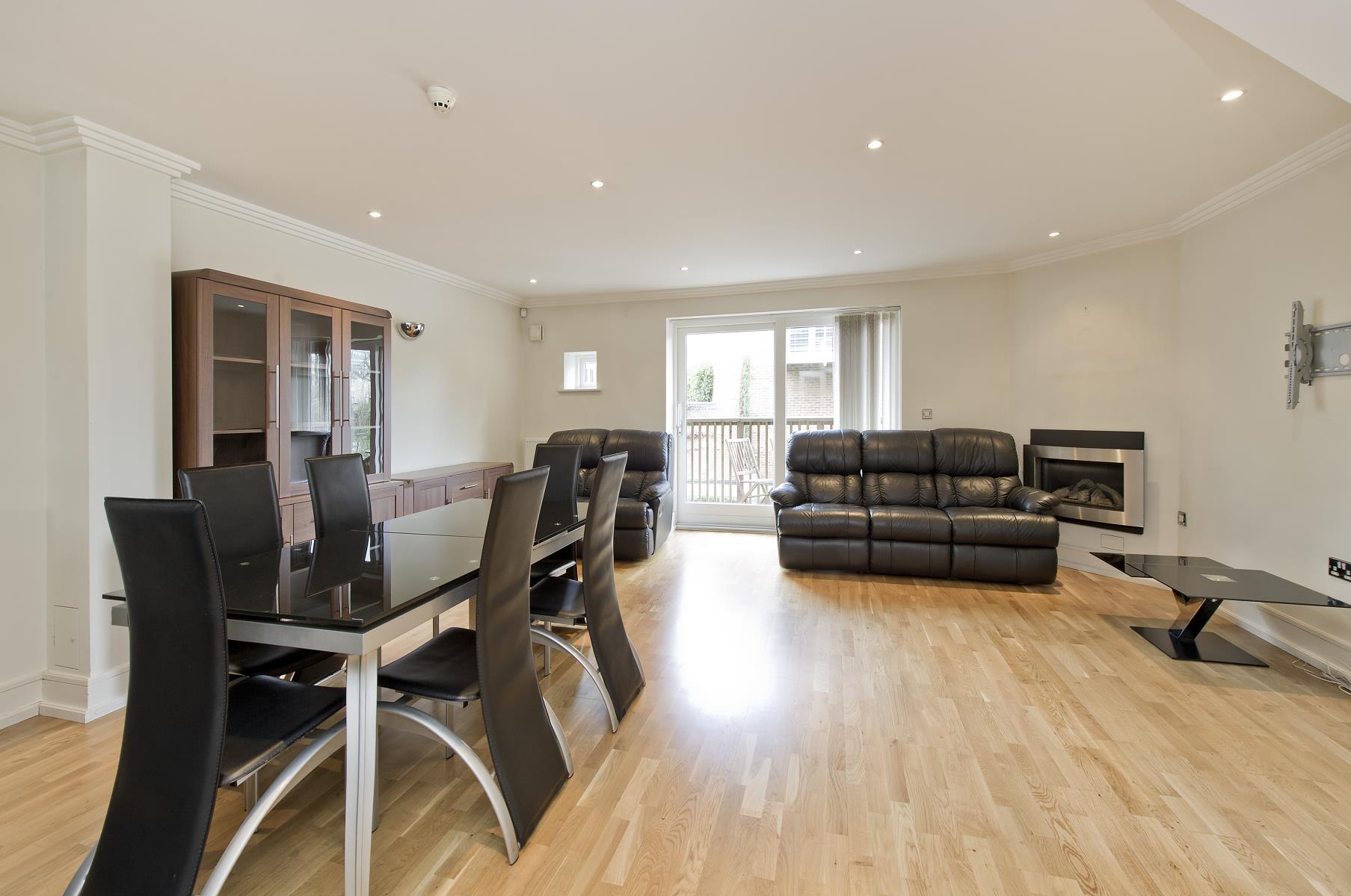 House Tallow Road in Greater London