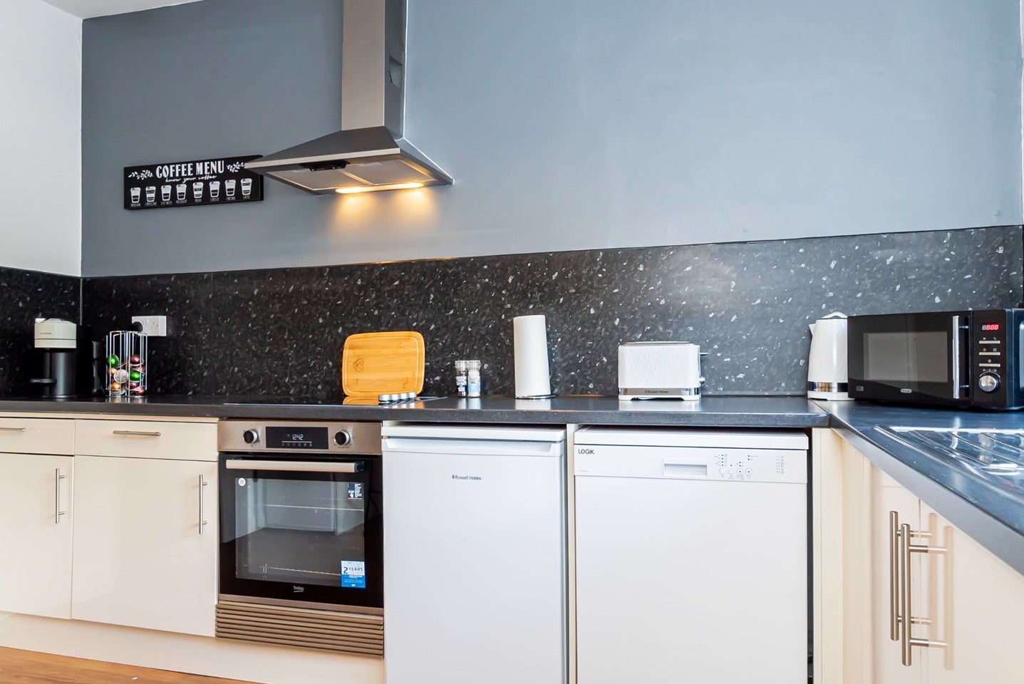Flat Grosvenor Square in Southampton