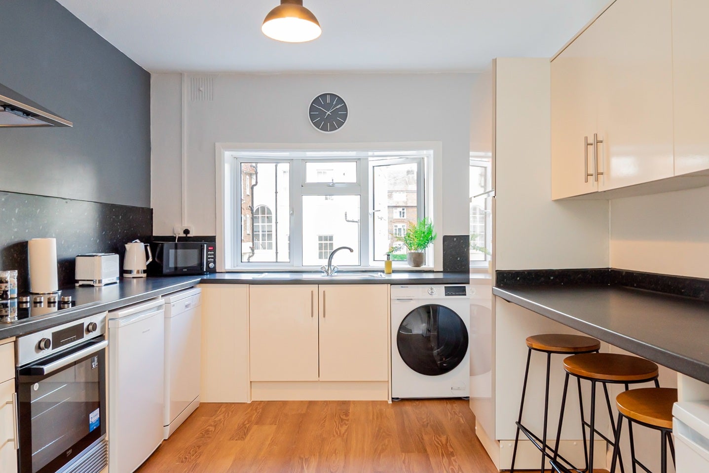Flat Grosvenor Square in Southampton