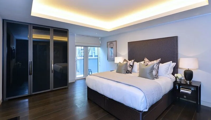 Flat Duke Street in City of Westminster
